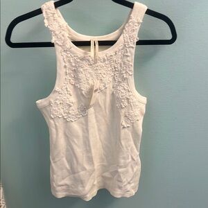 By Anthropologie White Lace Appliqué Women's Tank Top